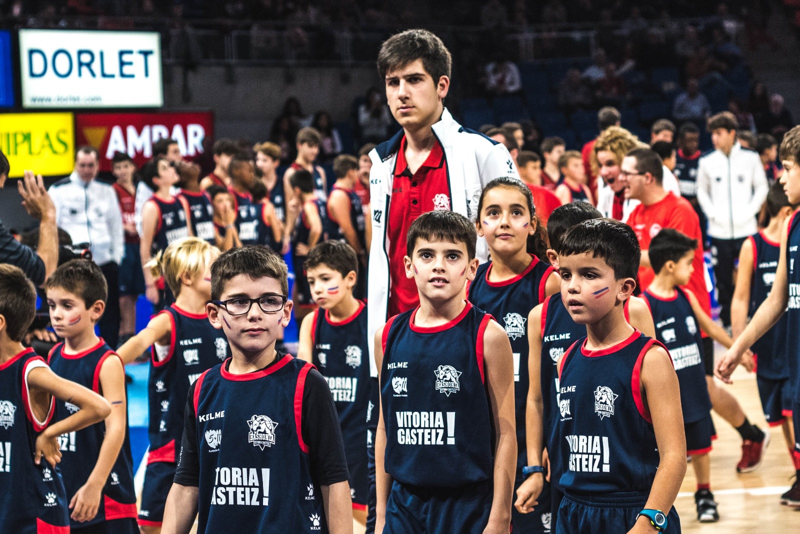 Lukas Sergnese, un joven valor dentro de la formación de la Escuela de Baloncesto