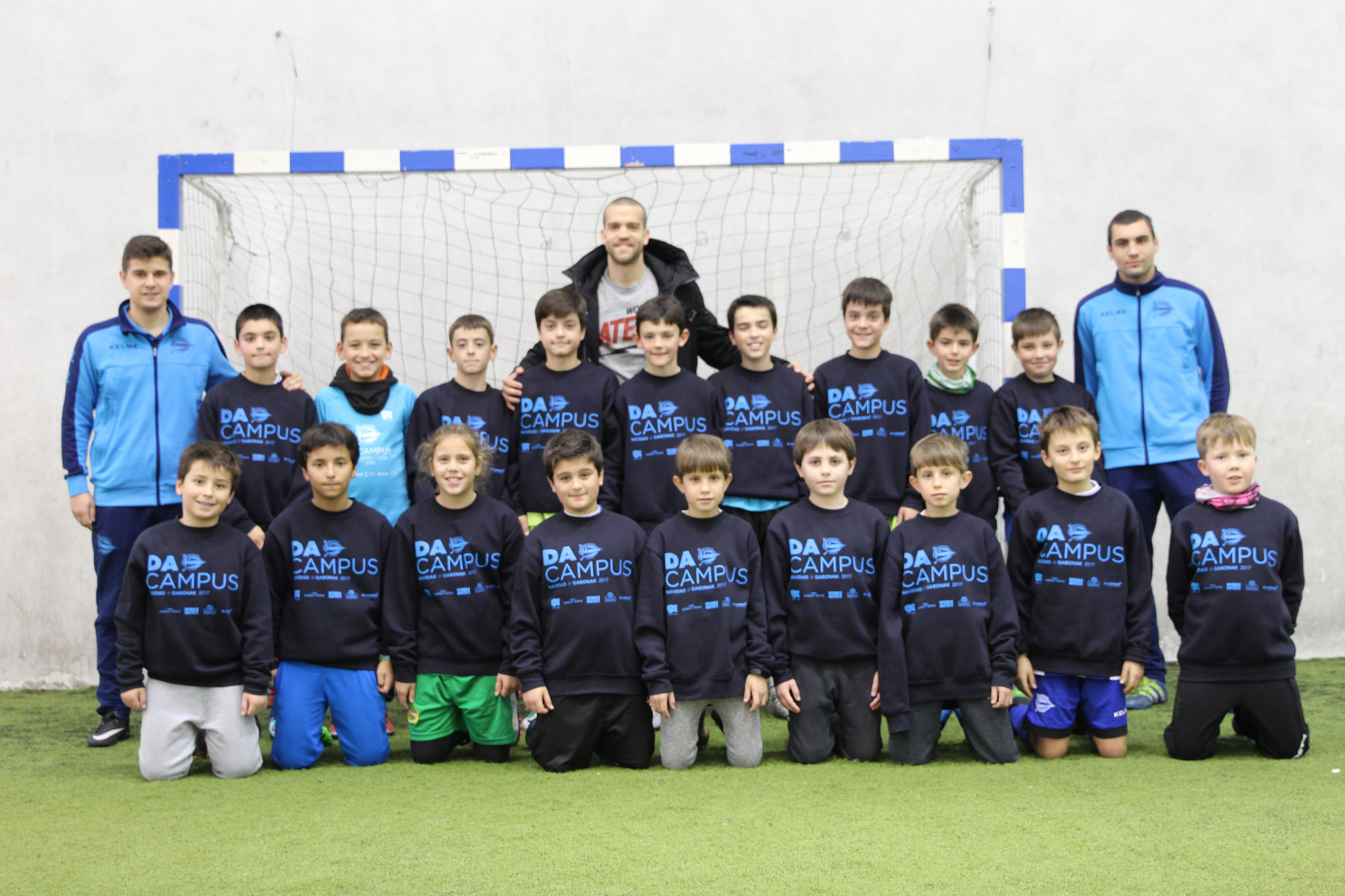 Inicia la Escuela de fútbol del Deportivo Alavés