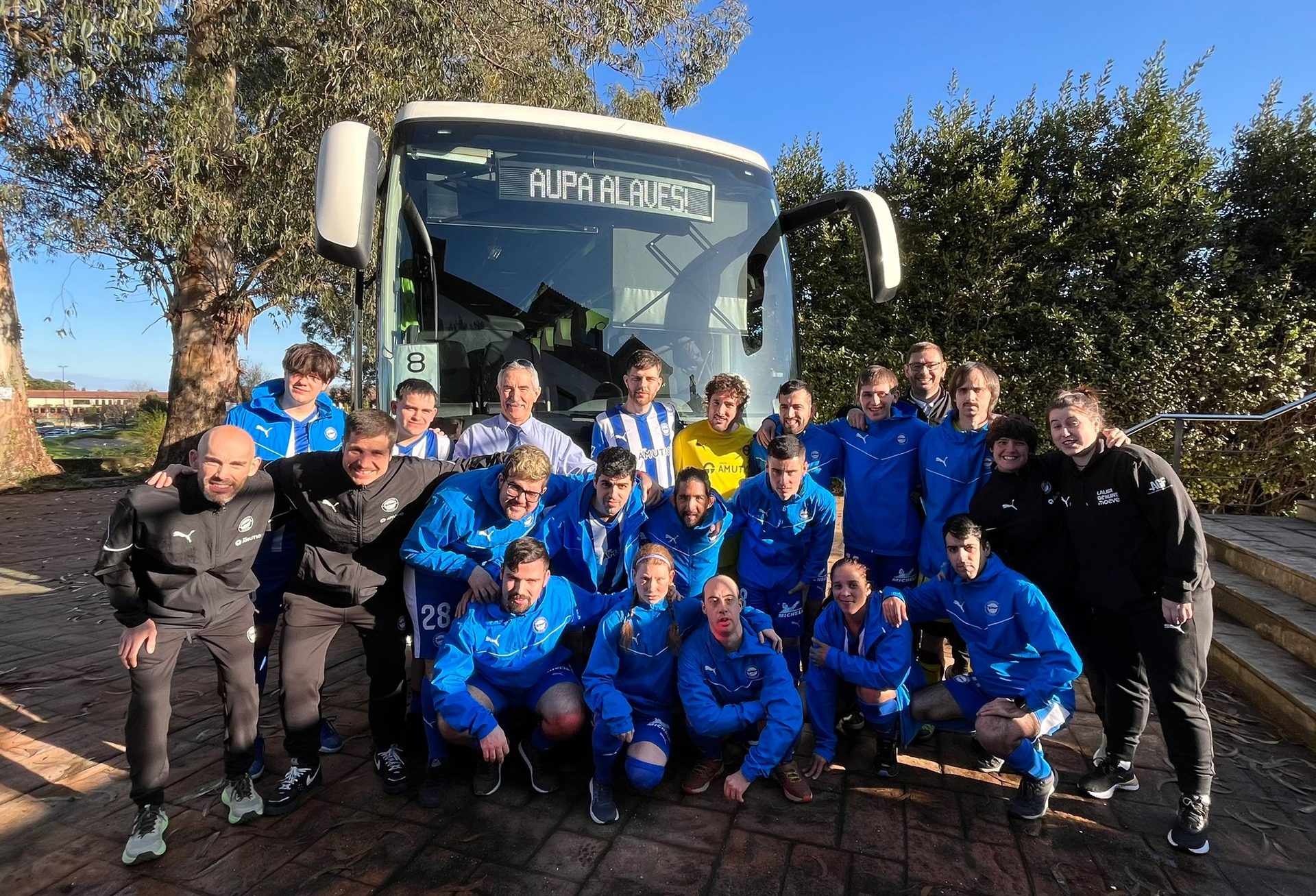 El Deportivo Alavés Genuine, presente en el XII Torneo Solidario Memorial Manuel Torres
