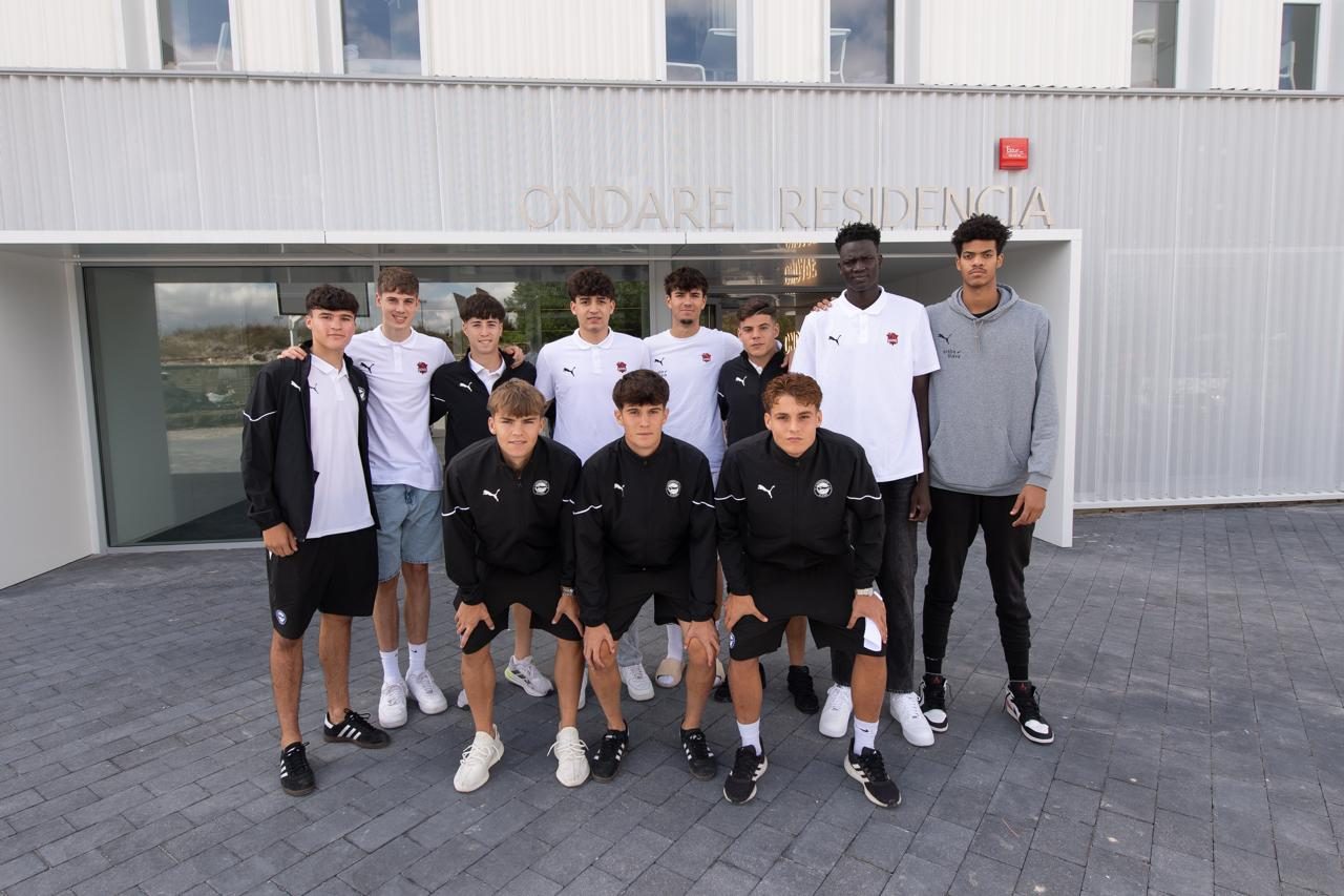 Ondare Residencia abre sus puertas con los primeros canteranos de Baskonia y Alavés