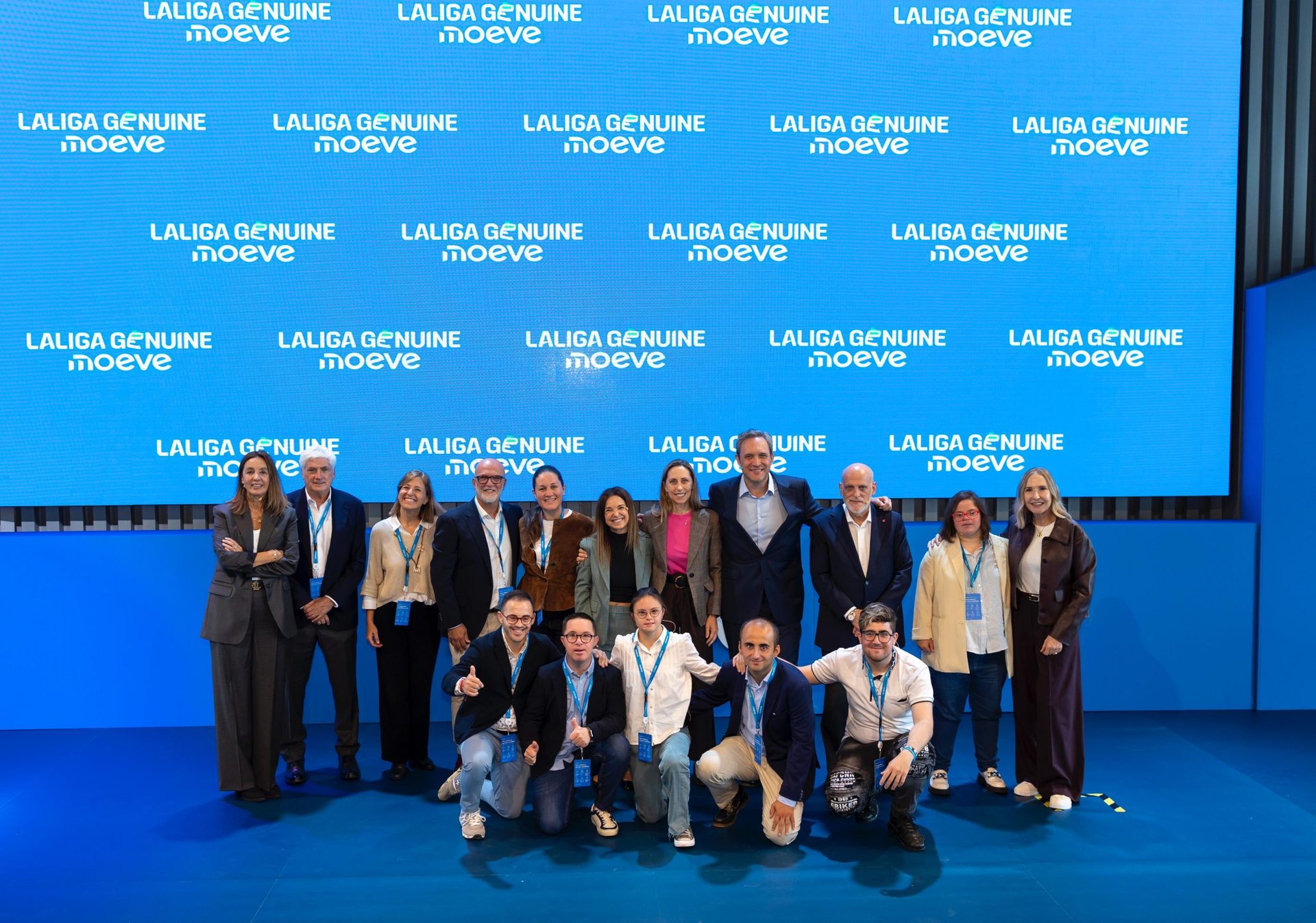 El Deportivo Alavés, representado en la presentación oficial de LaLiga Genuine 2025/26