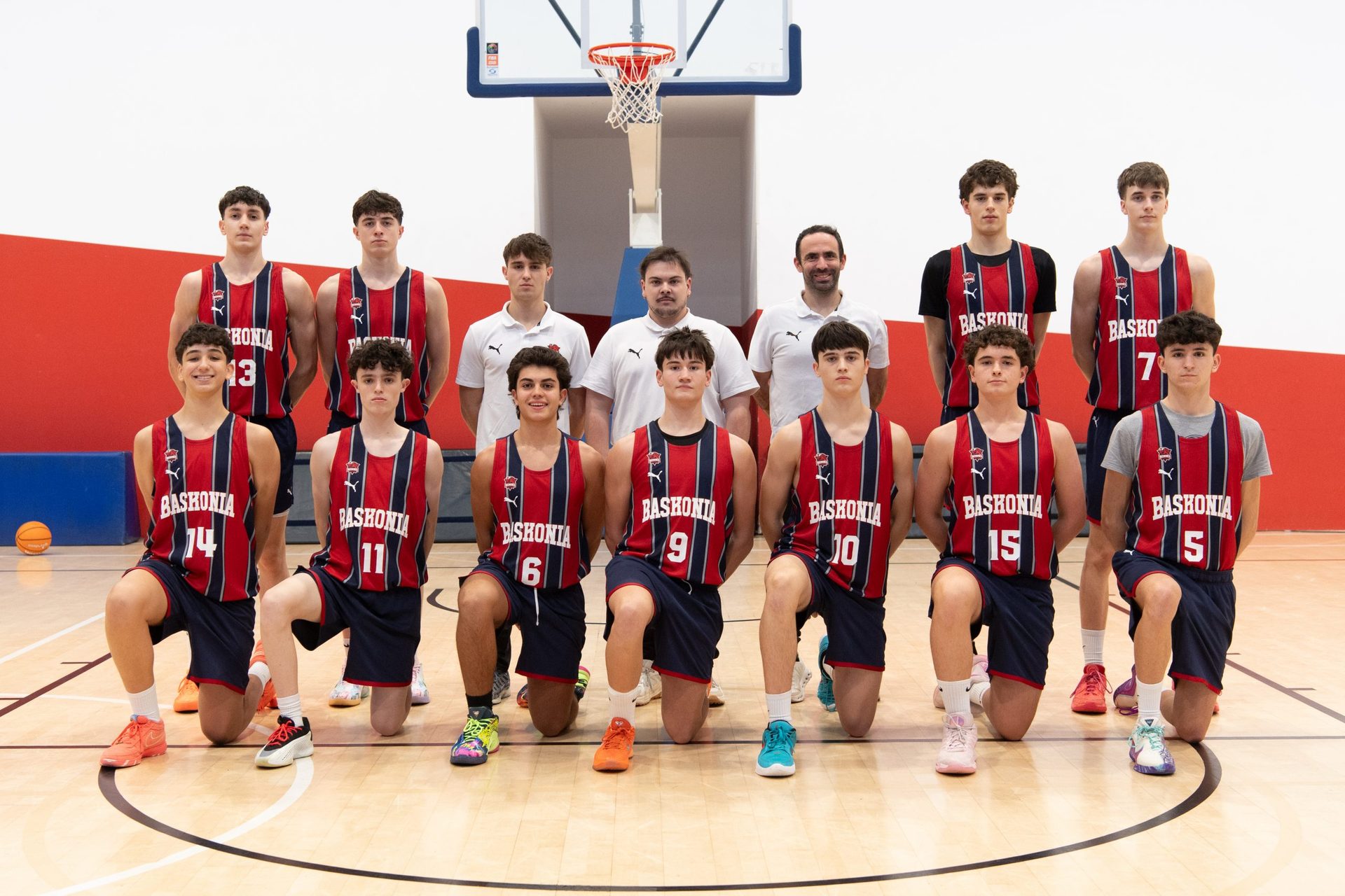 El Junior Masculino B y el Junior Femenino, a por la plaza en Liga Vasca A1