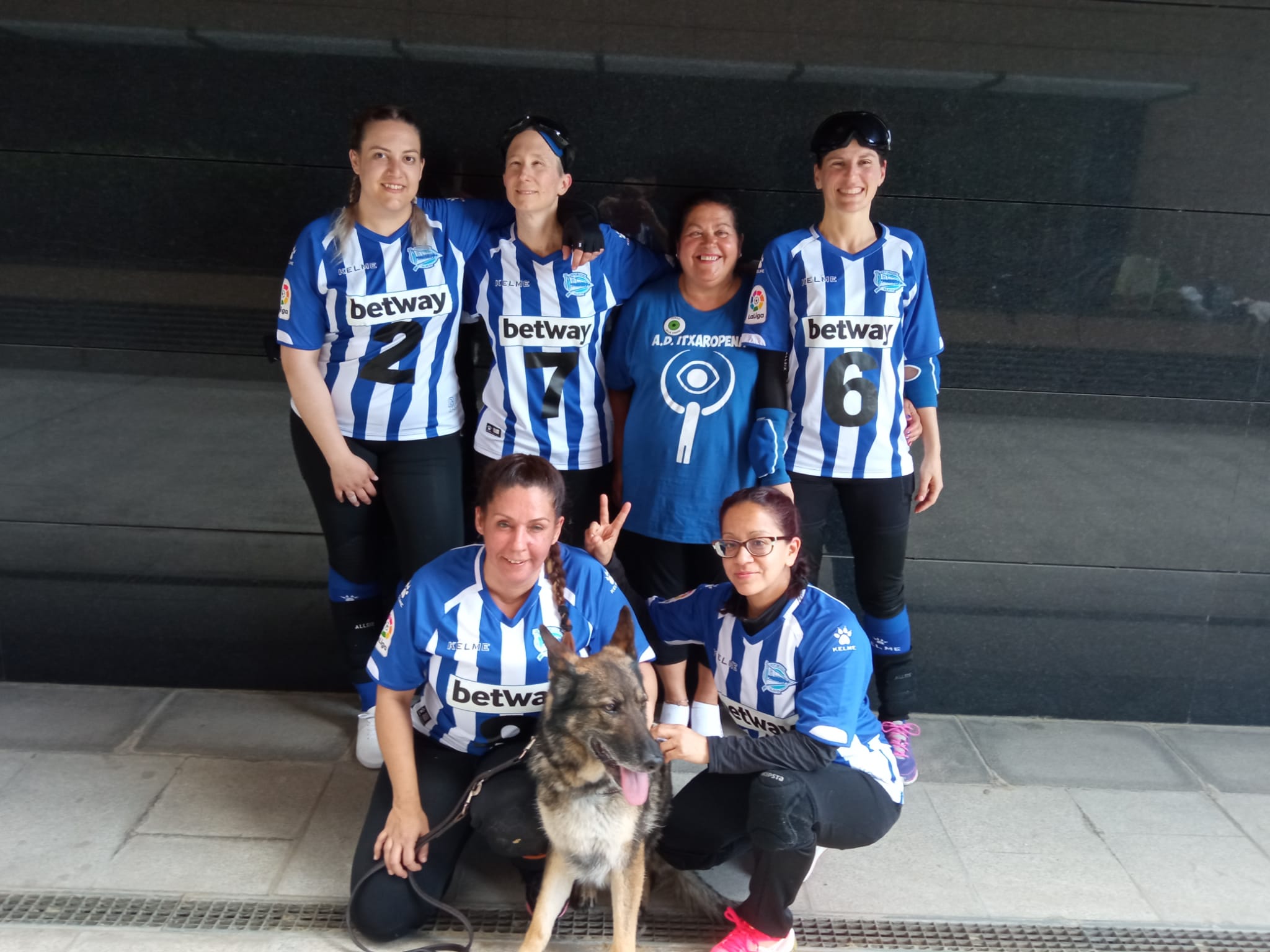 El Itxaropena Deportivo Alavés de Goalball asciende a primera división